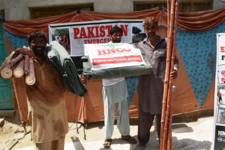 Pakistan flood relief 1
