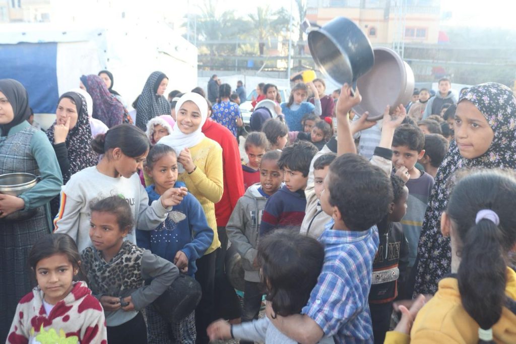 Feeding the hungry distribution