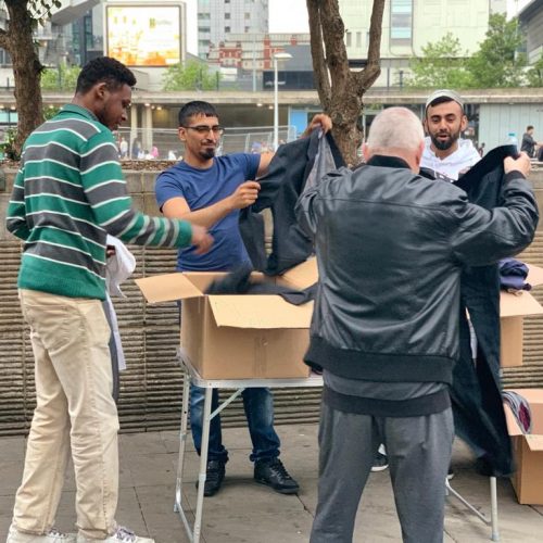 HNCO-HOME-LESS-PEOPLE-HELPING-9