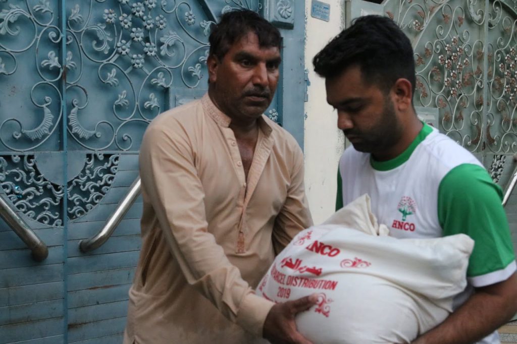 Family food parcel distribution